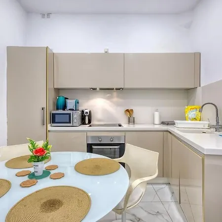 Lovely With Terrace In Ta Xbiex Feriehus Santa Vennera