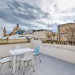 Hébergement de vacances Lovely With Terrace In Ta Xbiex Santa Vennera
