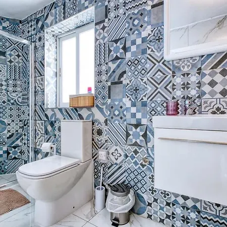 בית נופש Lovely With Terrace In Ta Xbiex *