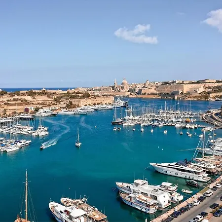 Lovely With Terrace In Ta Xbiex Holiday home Santa Vennera